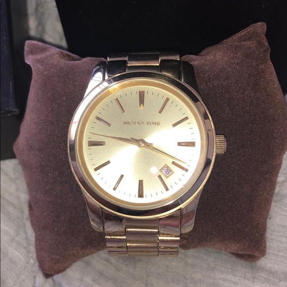 Michael Kors Gold Women’s Watch - Picture 2 of 5